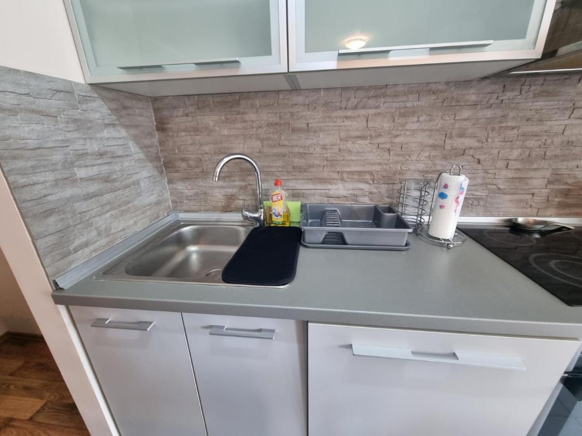 Hawaii- 2 Bdr, Arena, Sava Centar, Free Parking Apartment Beograd Ngoại thất bức ảnh